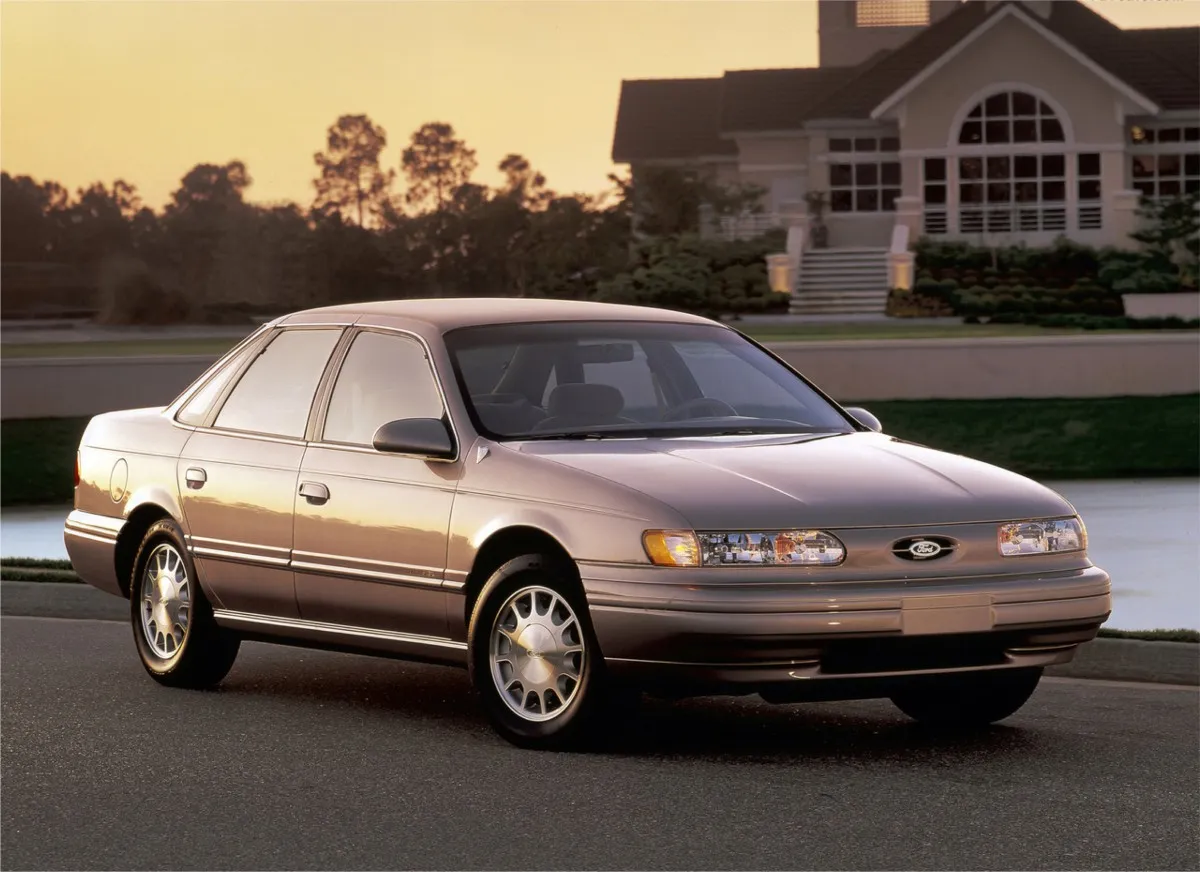 1993 Ford Taurus